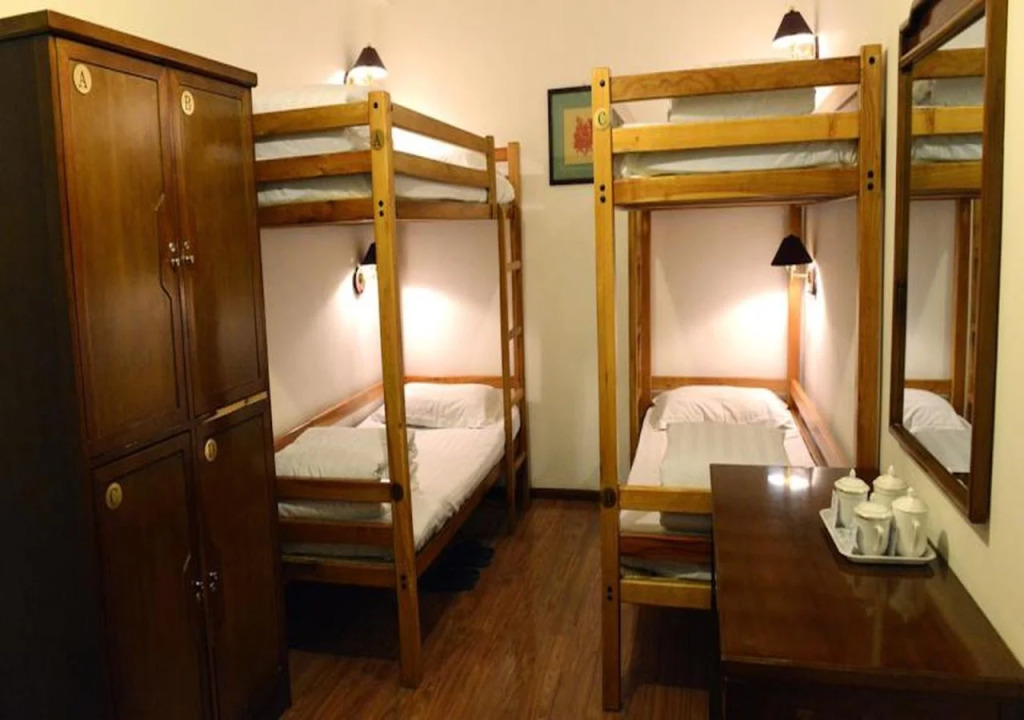 Xiangzimen Youth Hostel