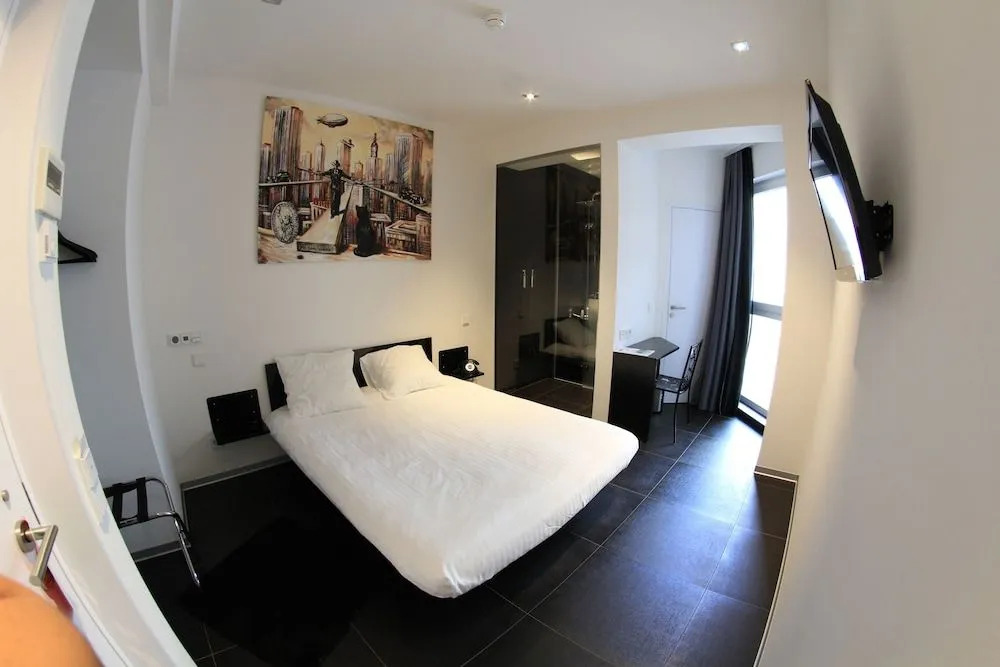 Hotel Grey