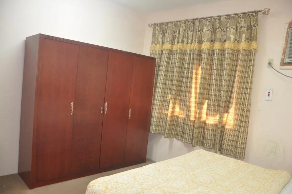 Qatif Building - Al Buainain Apartment