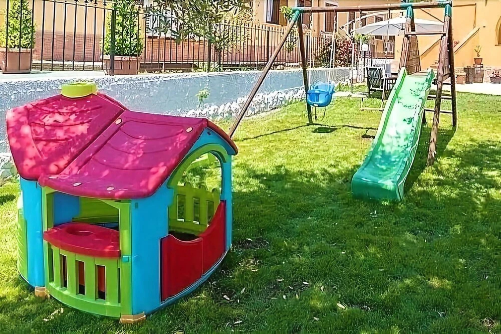 Residence Blue Pearl