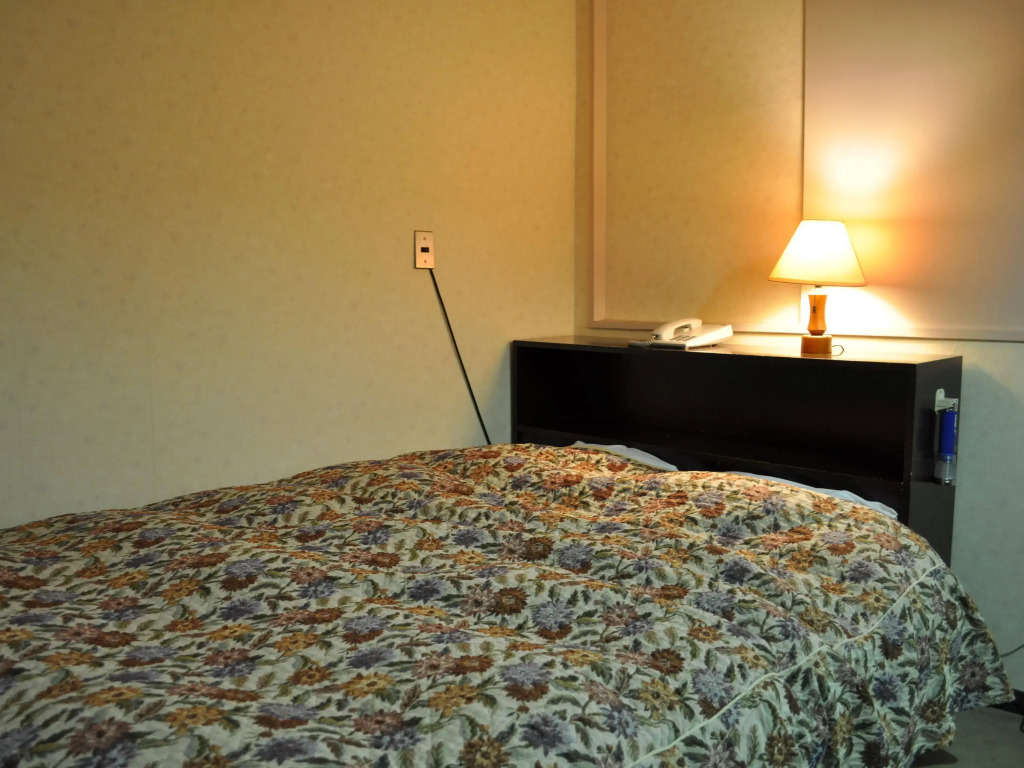 Tomikawa City Hotel