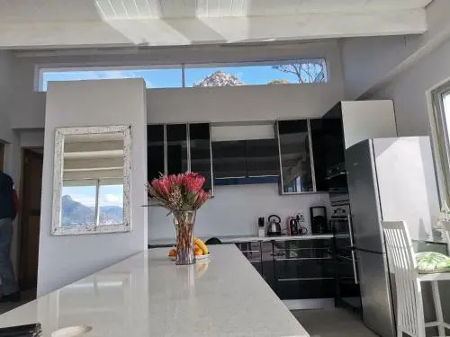 Mountain & Sea Apartments