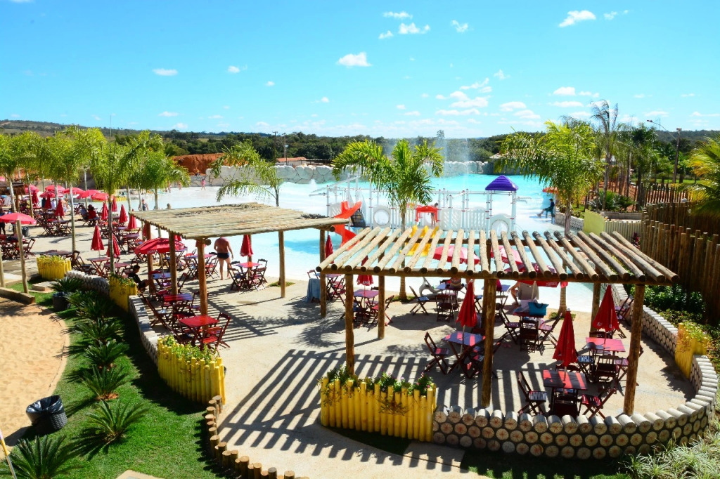 Lagoa Quente Hotel