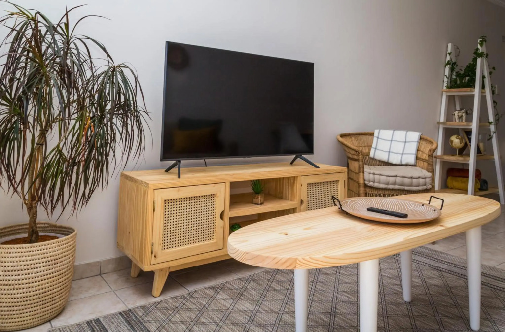 Sunny 2 bedroom apartment in Blouberg Beachfront