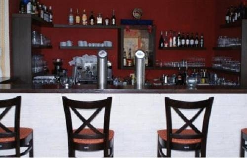 Hostelbar