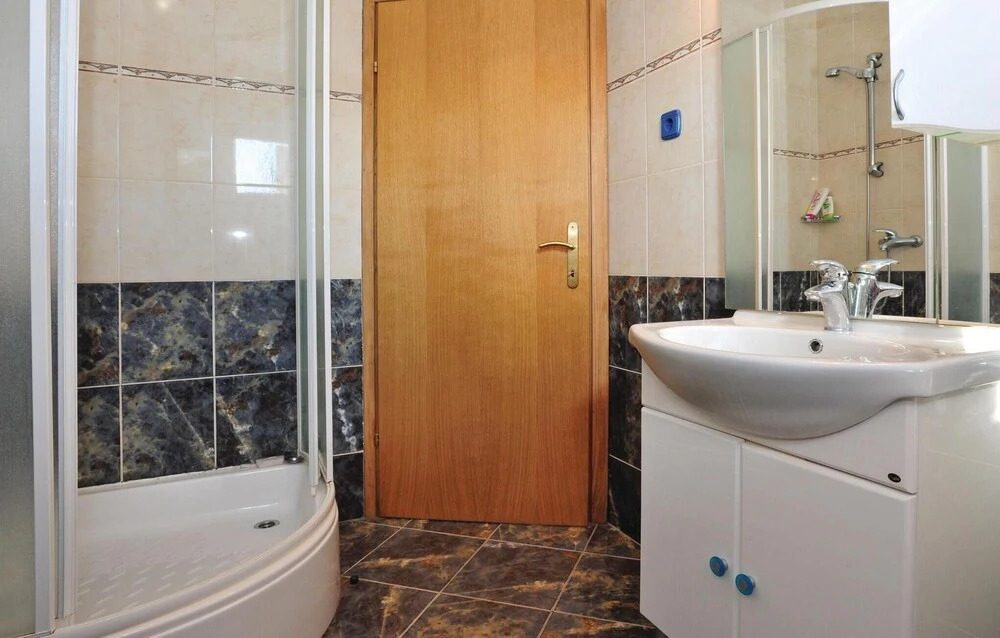 Amazing Home In Kastel Novi