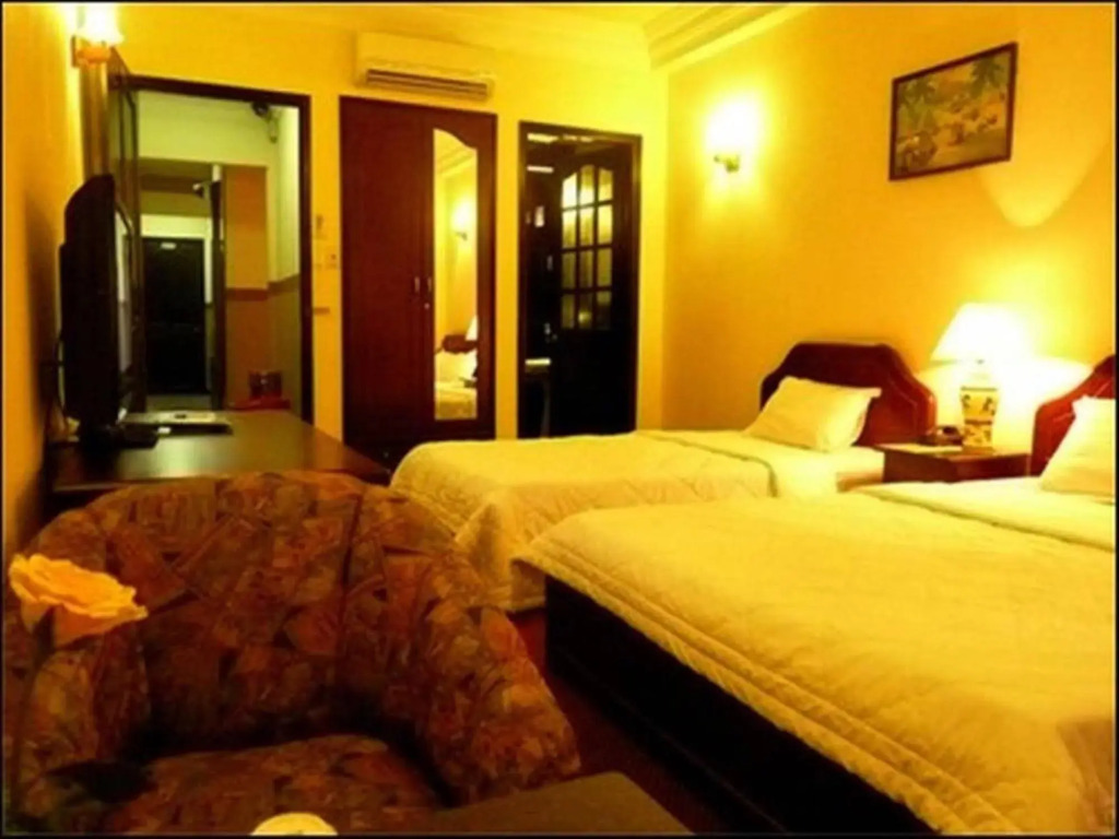 The Sun Hotel