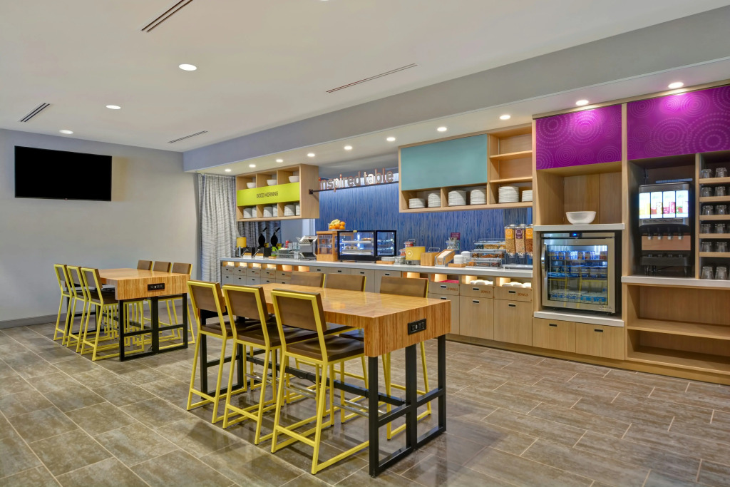 Home2 Suites By Hilton Naples I-75 Pine Ridge Road