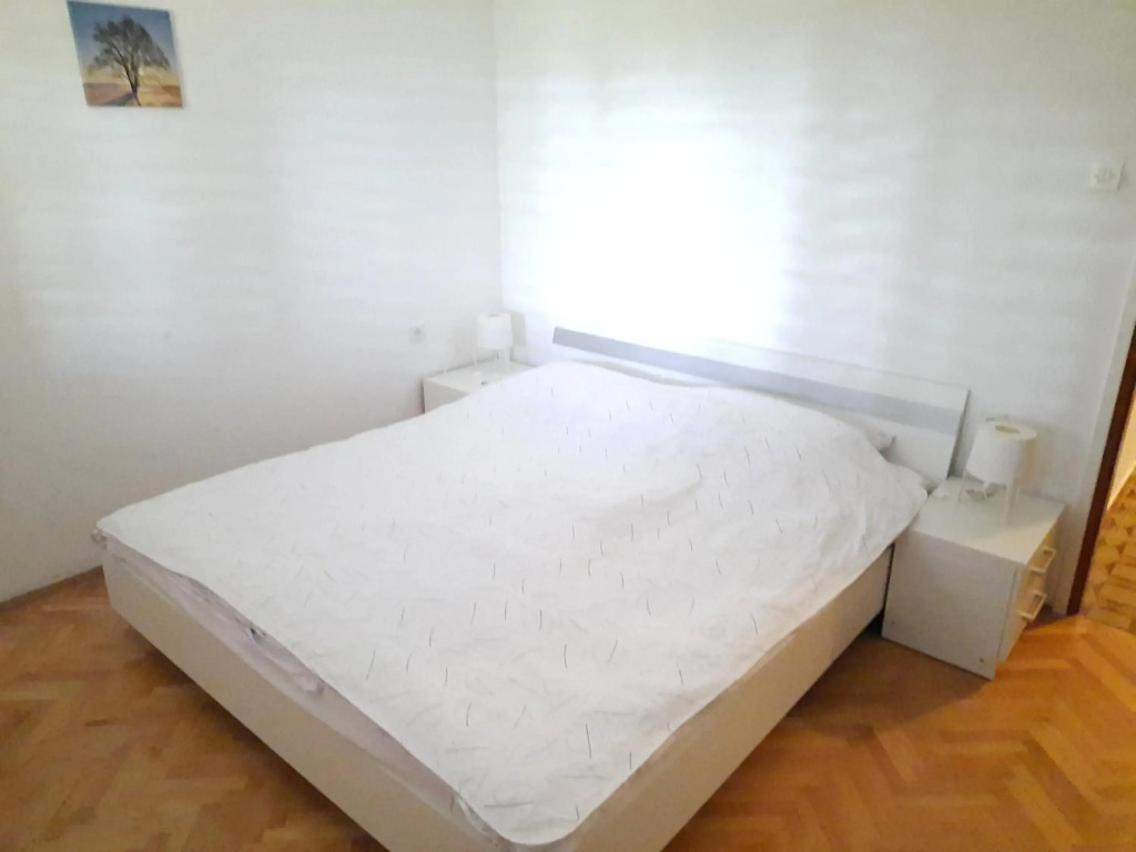 Sea view Nona Apartment