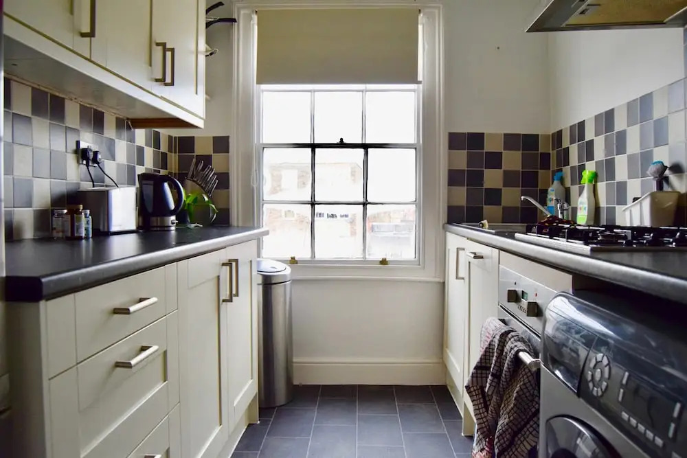 Homely 1 Bedroom Clapham Flat With City Views
