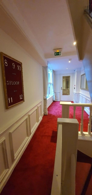 Rembrandtplein Bed & Breakfast