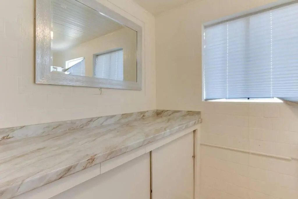 5 Bedroom Koreatown Charmer near DTLA