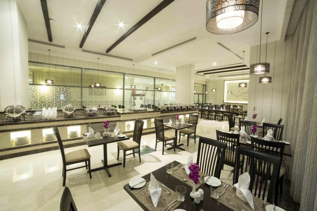 Sapphire Plaza Hotel