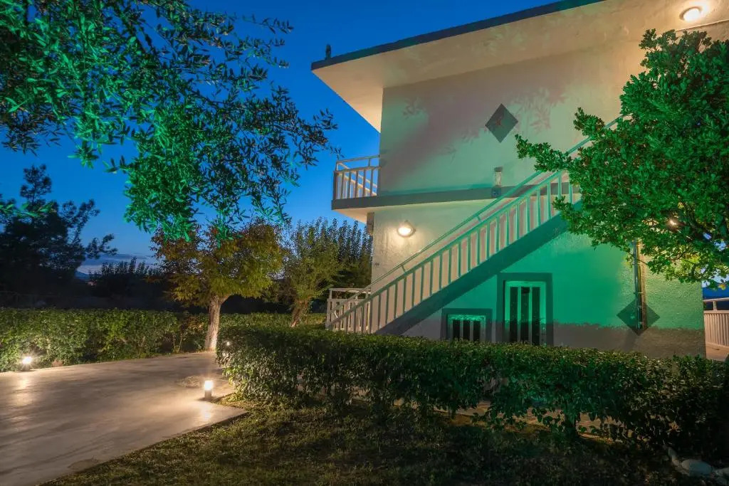 Nastazia Studios
