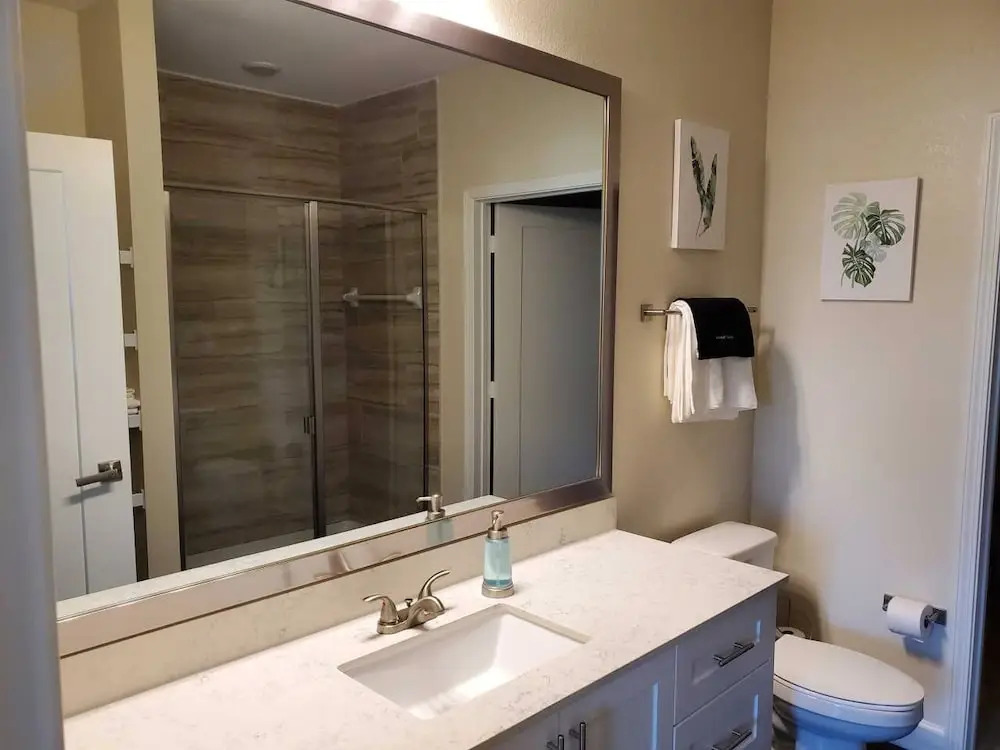 FRONTDESK The Point at Town Center Apts Jacksonville