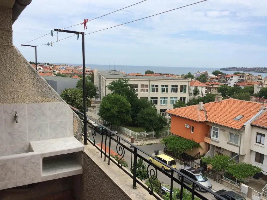 Guest House Plada View