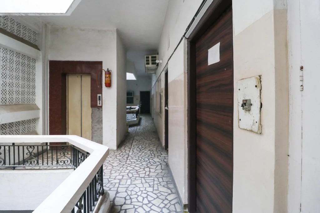 OYO 75865 Hotel Jogi Guest House