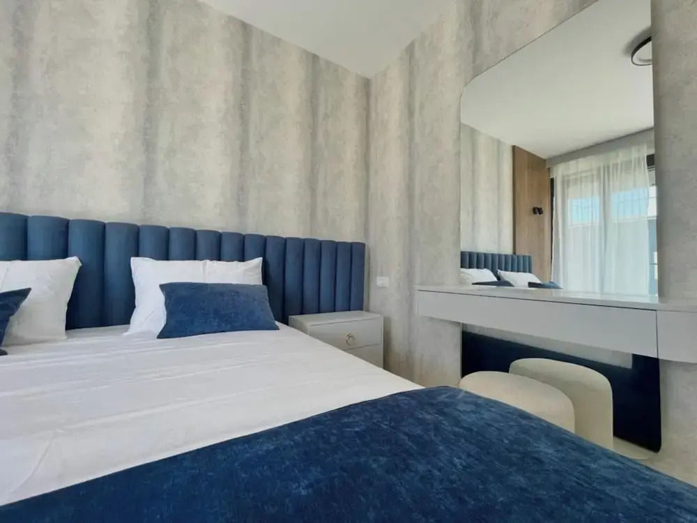 Zados Luxury Residence