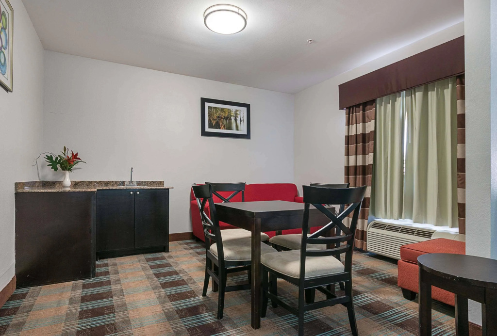 Best Western Plus Deridder Inn & Suites