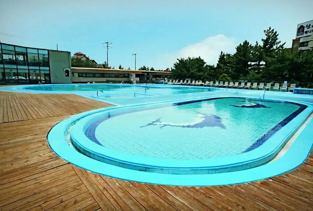 BENIKEA San&Bada Jumunjin Resort