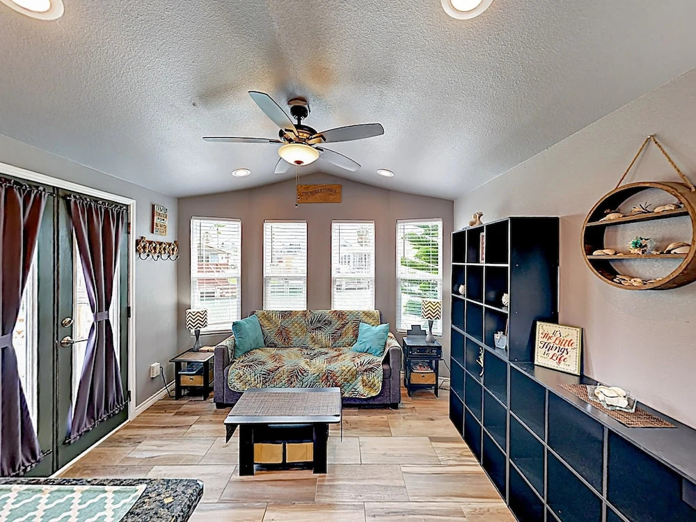 707 Port Isabel - 1 Br Cottage
