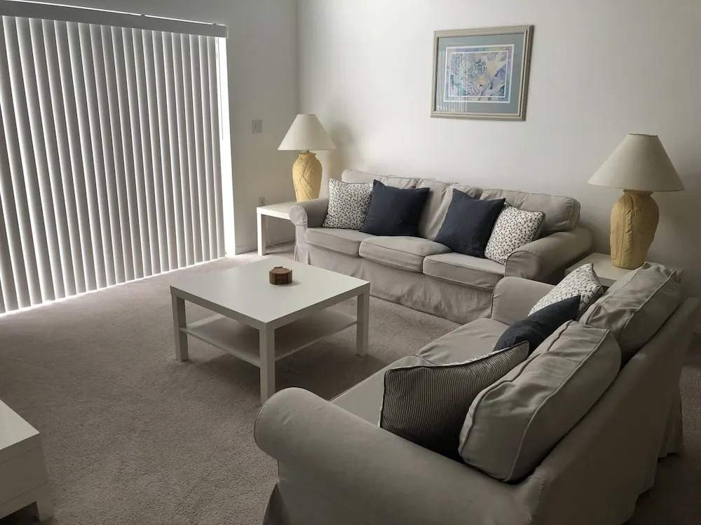 Lovely 4 Bed Home with Private Pool in Disney Area (WN326BL)