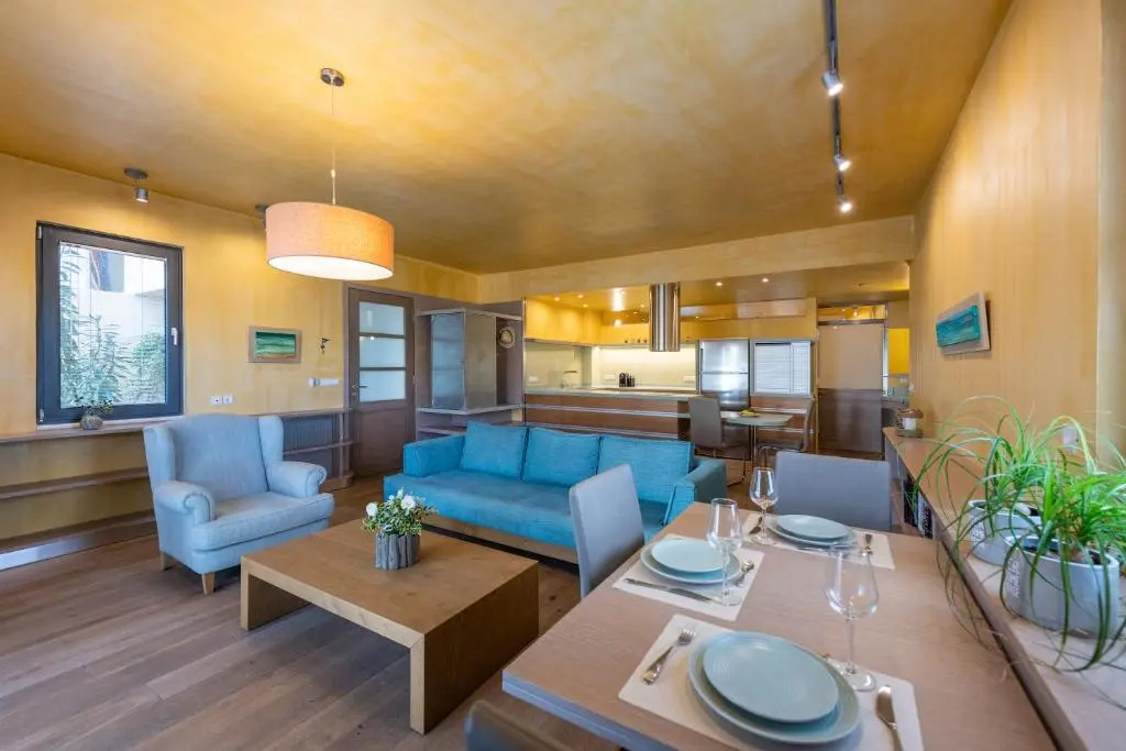 Luxury Pool House in Chania