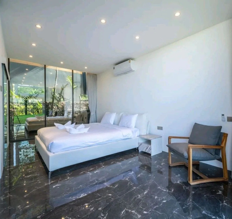 Villa Obsidian
