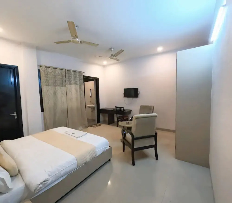 Global luxary stay