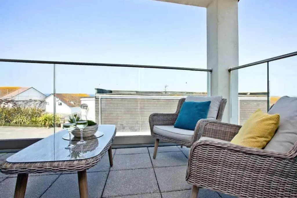 Fistral Two Bed Apartment in Pentire