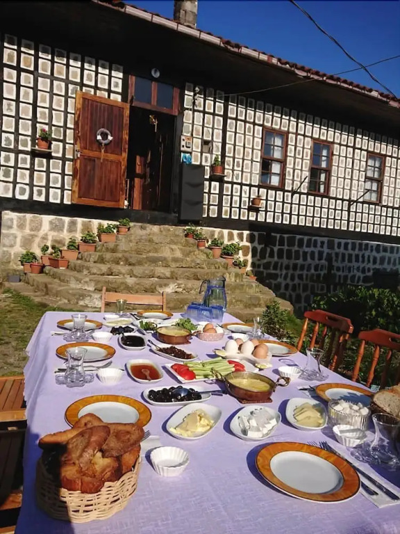Laz Evi Pansiyon