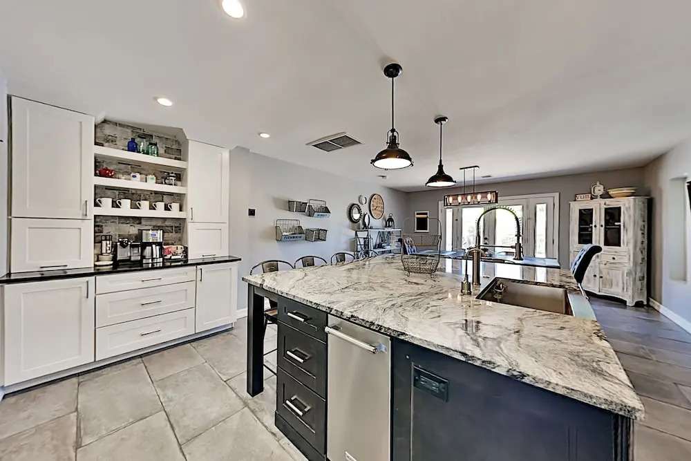 Peaceful Walled Paradise W/ Private Yard & Pool 4 Bedroom Home