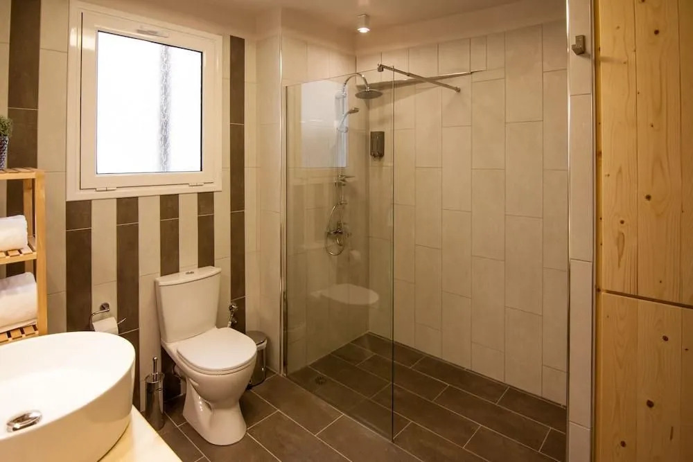 Dynasta Central Suites
