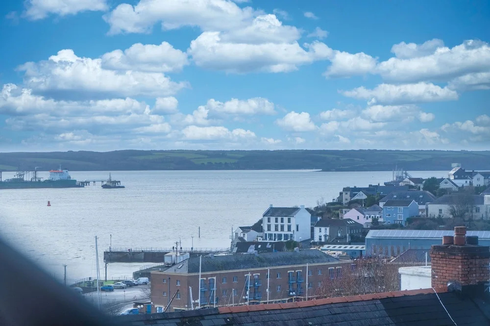 Fulke Street - 2 Bedroom Apartment - Milford Haven