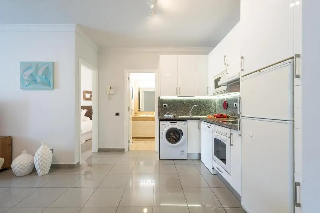 Deisy apartments 1G