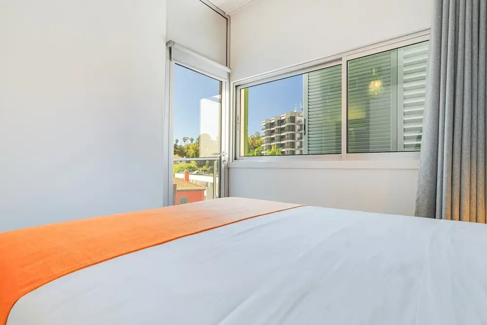 Century House with private pool by Holiday Rental Madeira