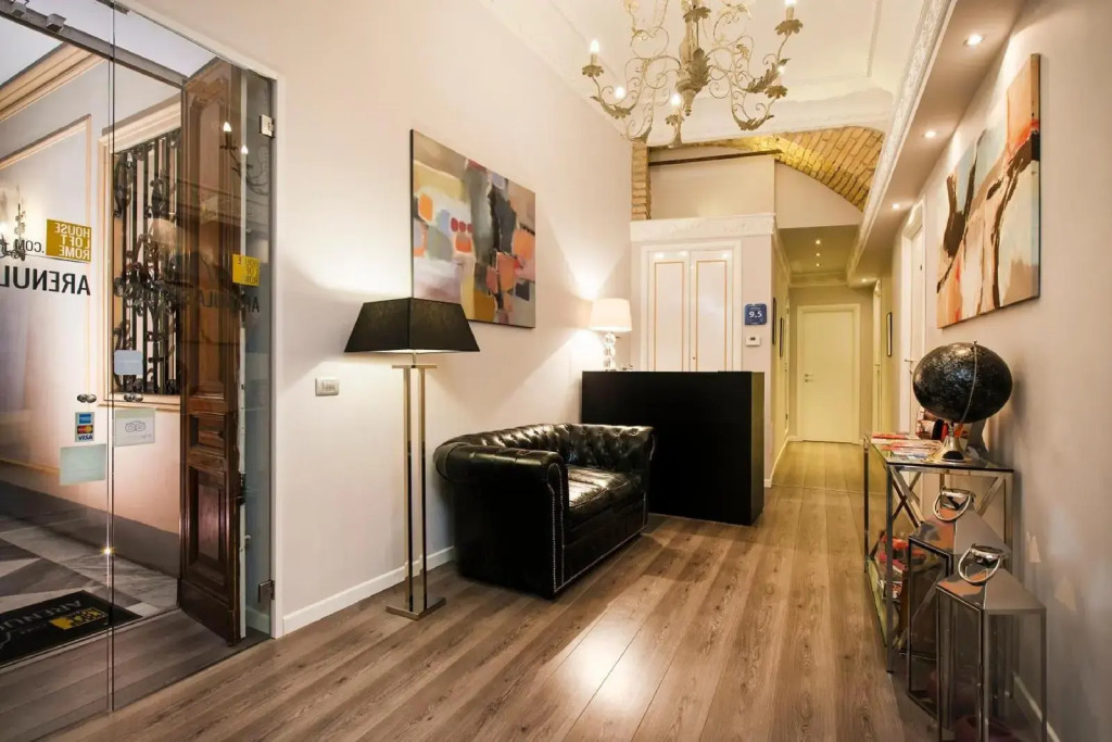 Arenula Suites
