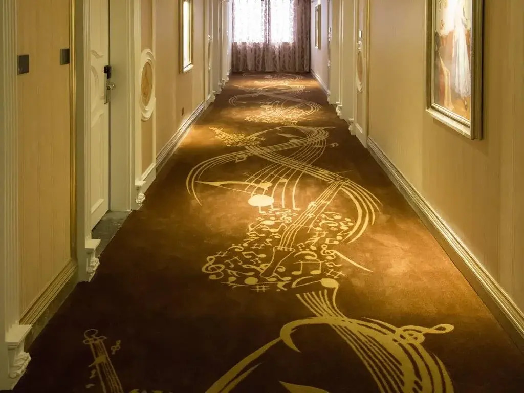 Xinshikong Conifer Hotel