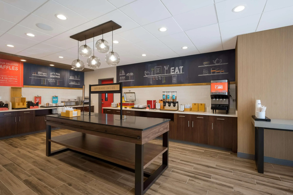 A Victory Hotel & Suites