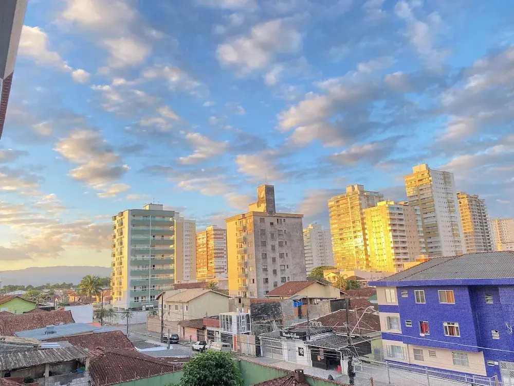 Pé na Areia Praia da Guilhermina II