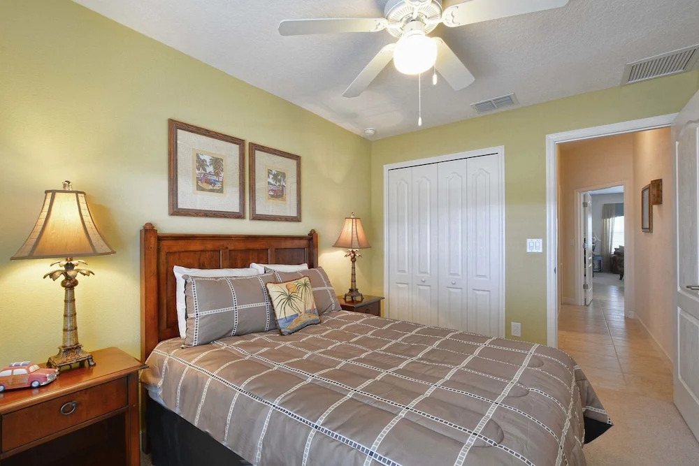 The Shire 4 Bedroom House w Pool - 4704TS