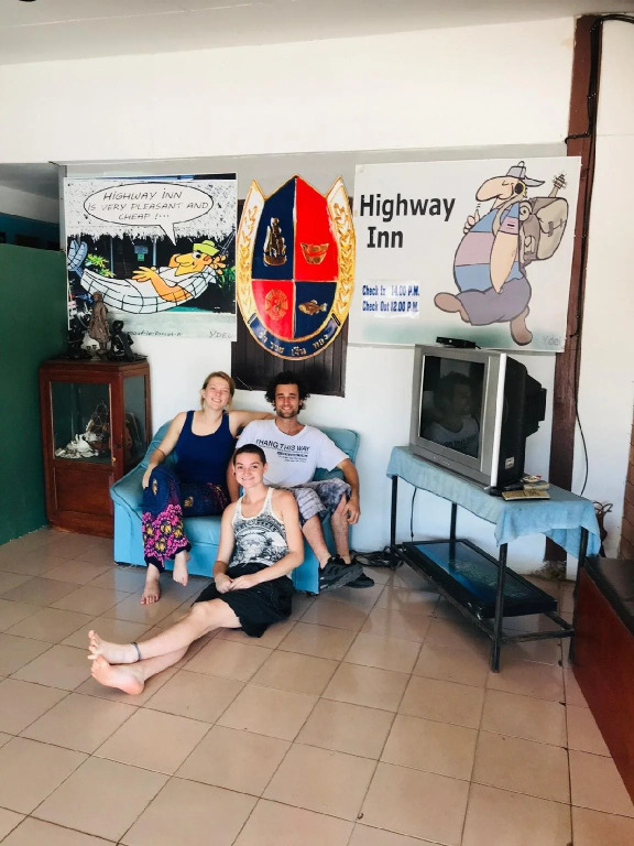 Khao Lak Highway Inn