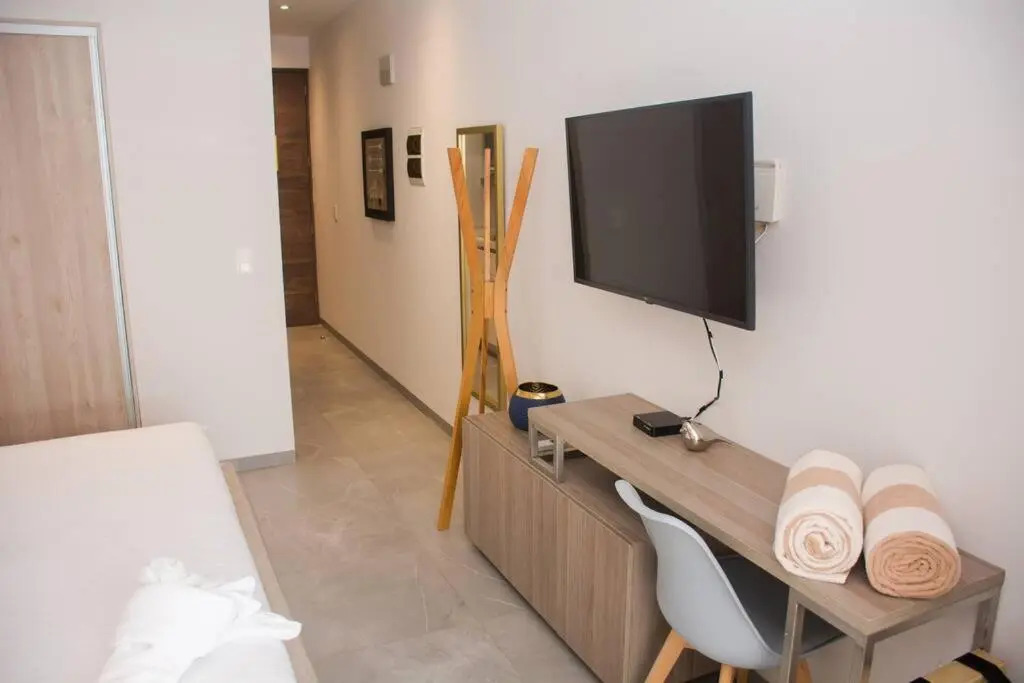 G012S-Esther Gallery Luxury Condo. The Jewel of downtown