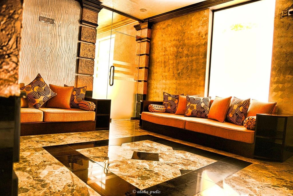 Ceylon City Hotel, Colombo