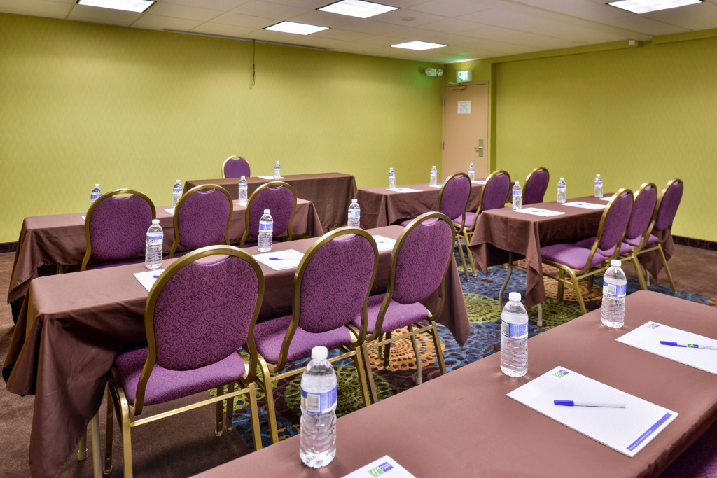 Holiday Inn Express Hunt Valley by IHG