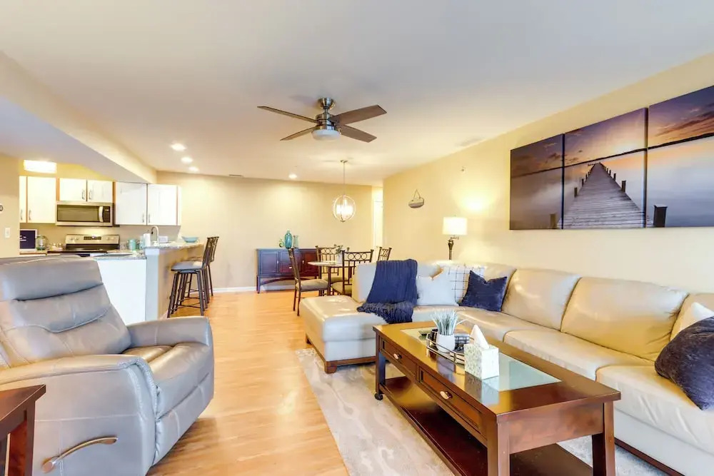 Lake Views & Screened Porch: Ozarks Getaway!