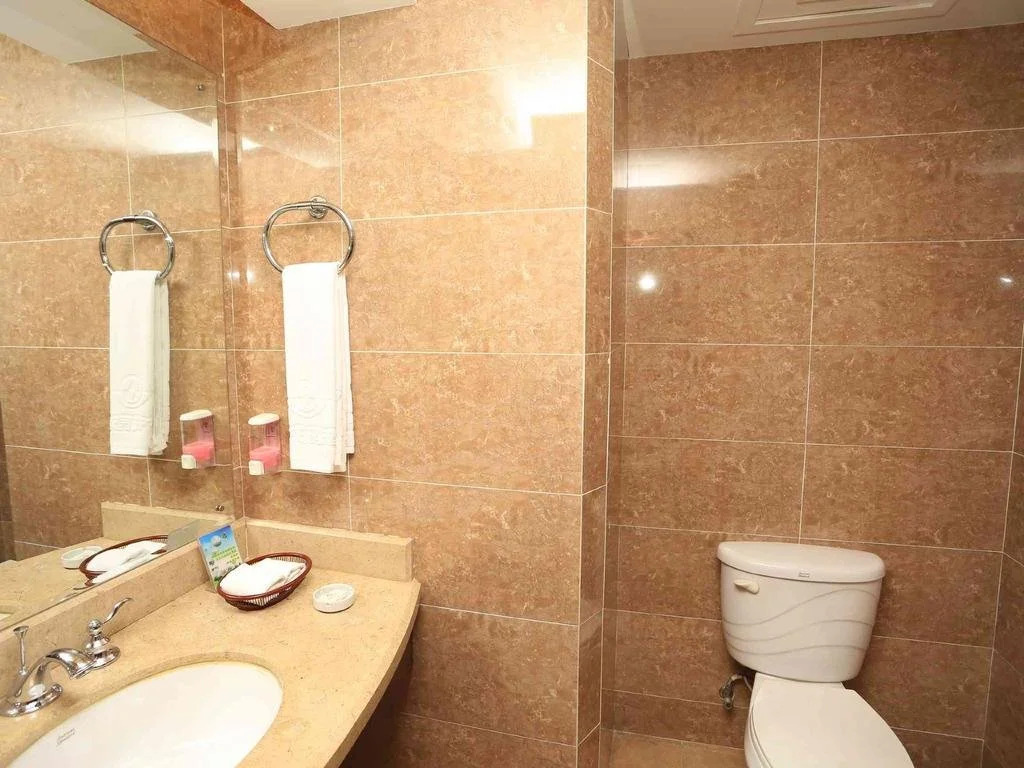 Chongqing South Garden Hotel