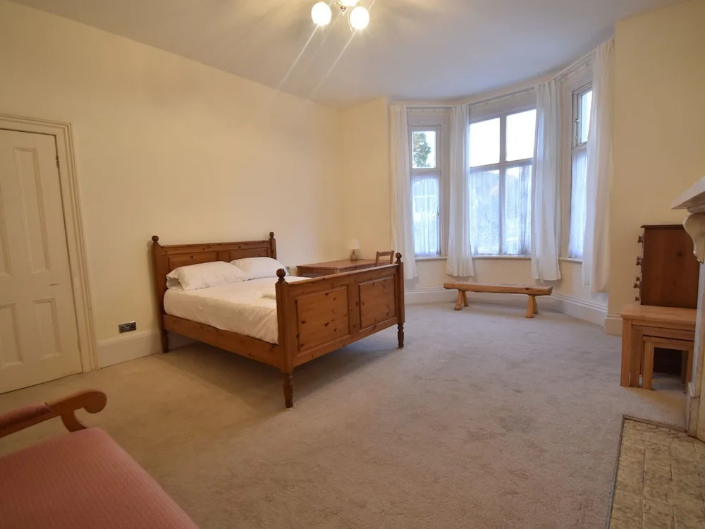 Charming Holiday Home in Leamington Spa Near Jephson Garden