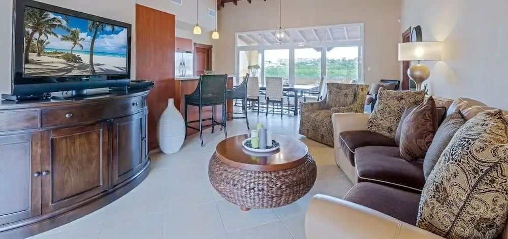 Condo Marina 360