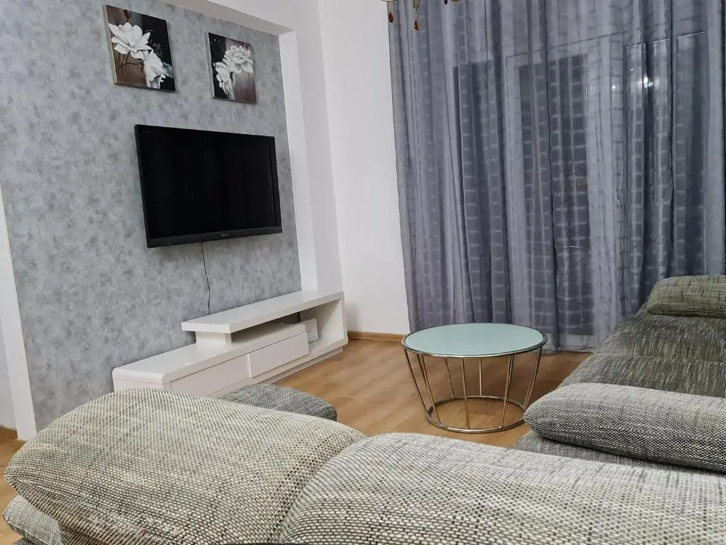2Bd Sea View Flat
